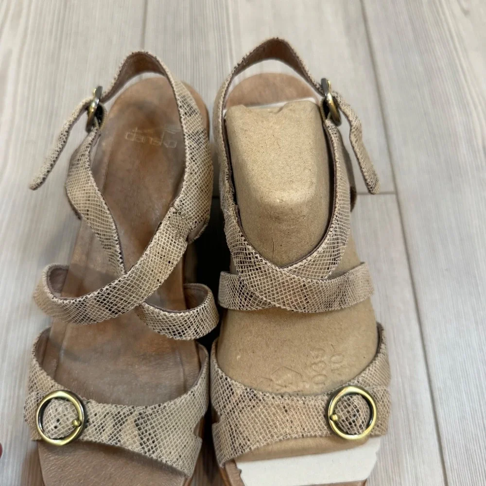 NEW Dansko Julie Snake Taupe Leather Wedge Sandals Platform Buckle US 10 EU 40